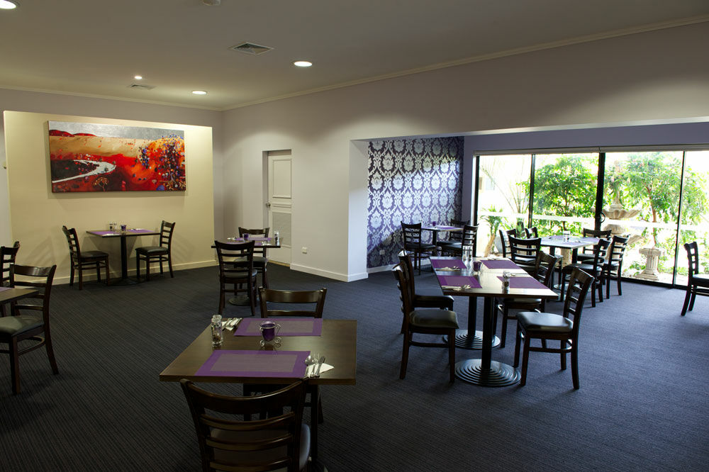 เดอะ โรเบิร์ต ทาวน์ Hotel ทาวน์วิล ภายนอก รูปภาพ